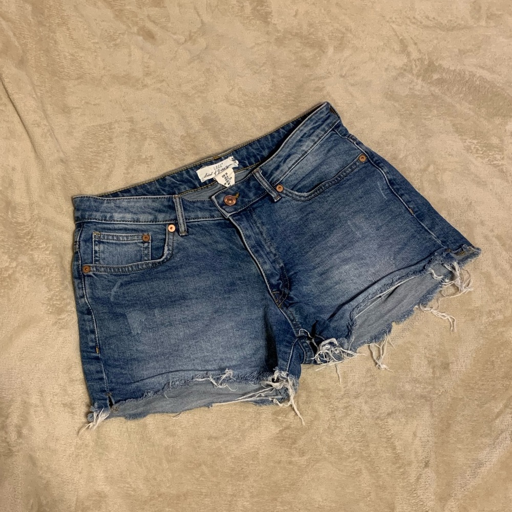Size 8 H&M Blue Denim shorts